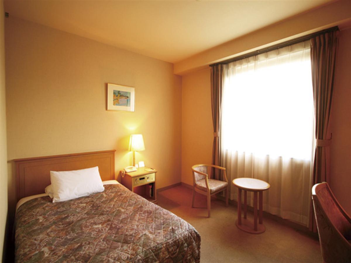 Fukuno Town Hotel A・Mieux Nanto Exteriör bild