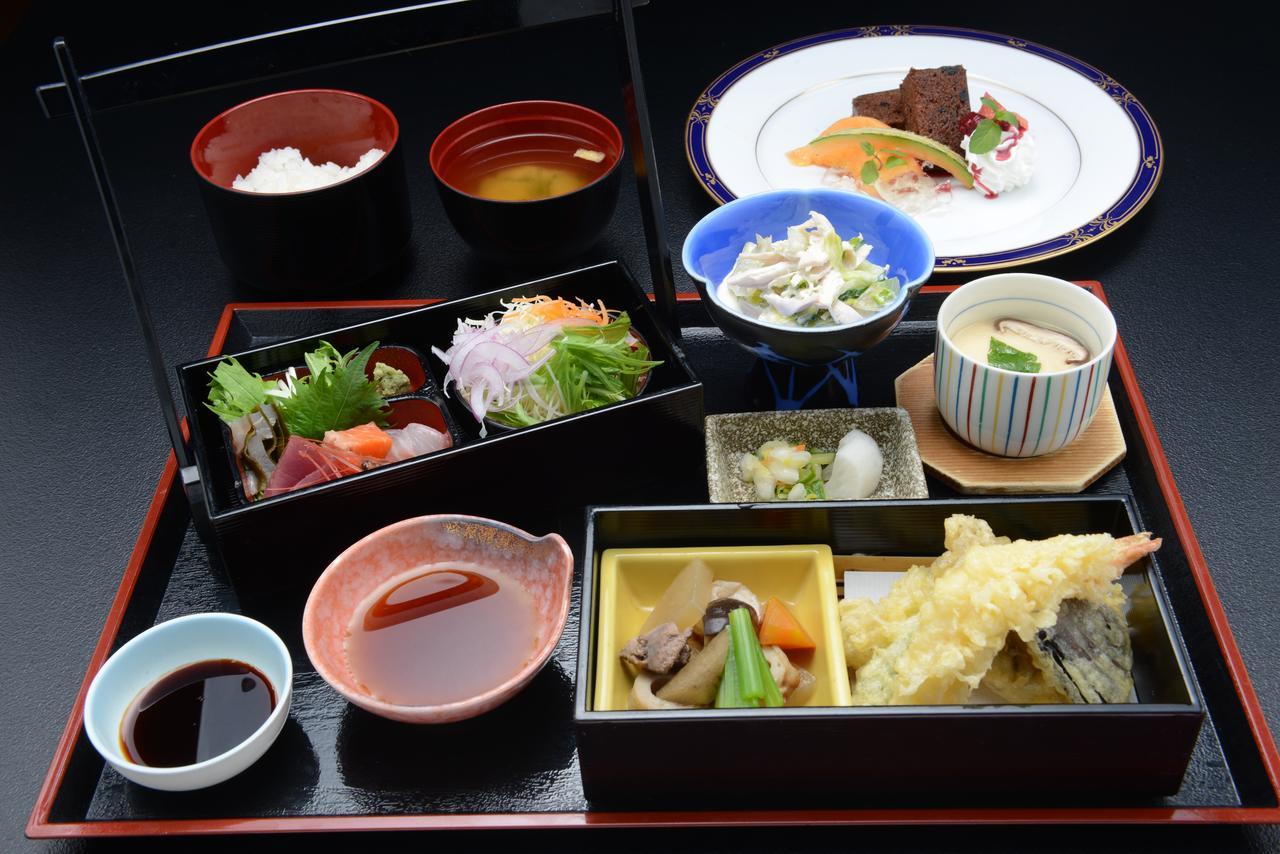 Fukuno Town Hotel A・Mieux Nanto Exteriör bild