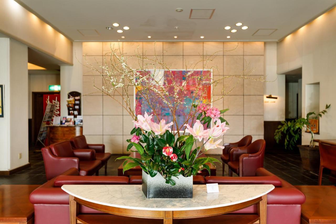 Fukuno Town Hotel A・Mieux Nanto Exteriör bild